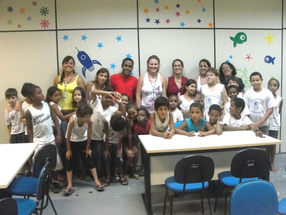 Escola Candido Portinari e colaboradores da FAMINAS