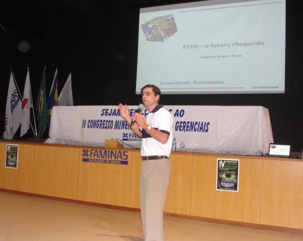 palestra com o engenheiro Charles Roos