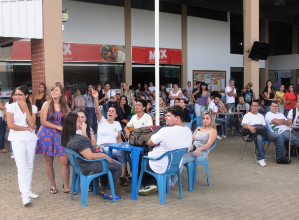 Participação do público foi maciça na Praça de Alimentação