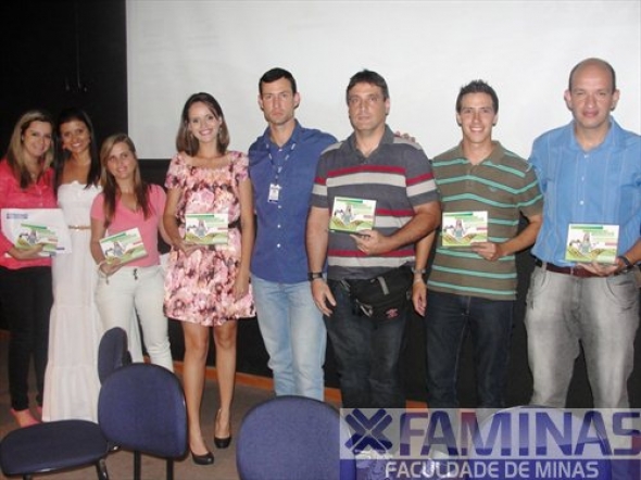 Laís, Denise, Maíra, Fernanda, Guilherme, Luiz Ângelo, Marcos e Jaílton